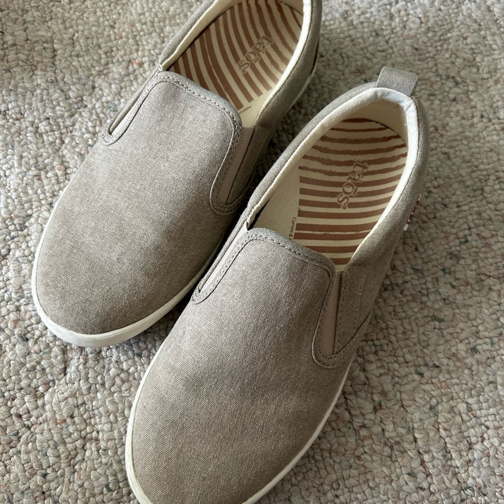 Taos! Brand new!! - Slip-On Canvas Shoes
